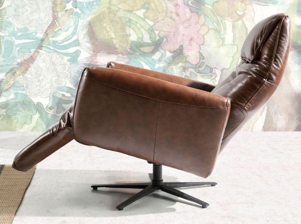 Armchair Majestian II