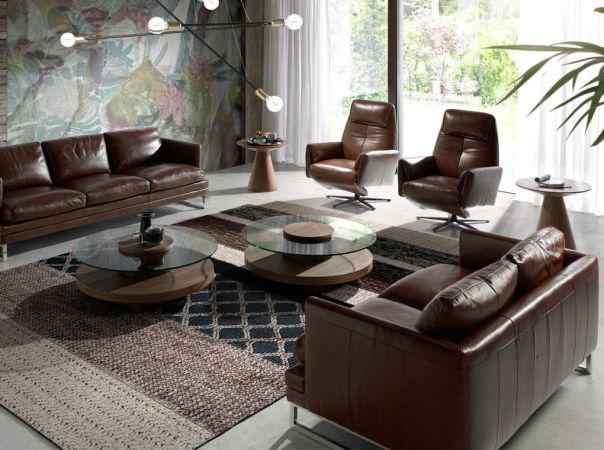 Armchair Majestian II