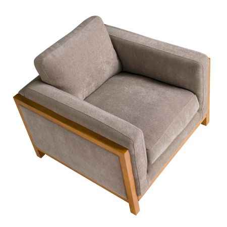 Armchair Magnea