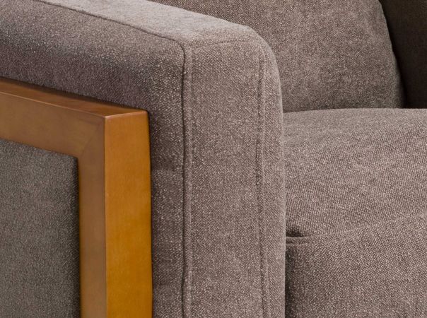Armchair Magnea