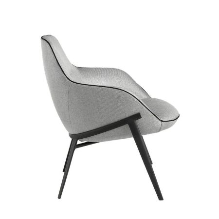 Armchair Axxim
