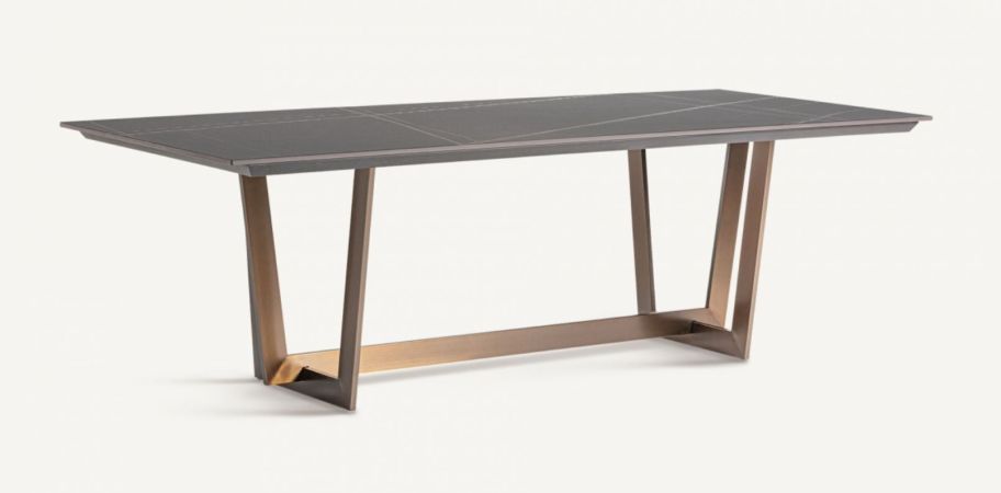 Dining table Remp