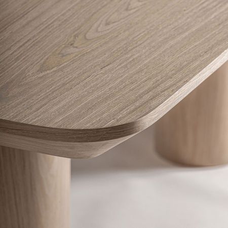 Dining table Prayss