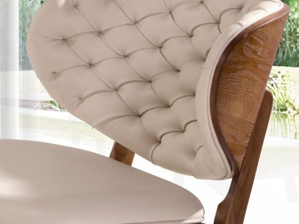 Armchair Pech
