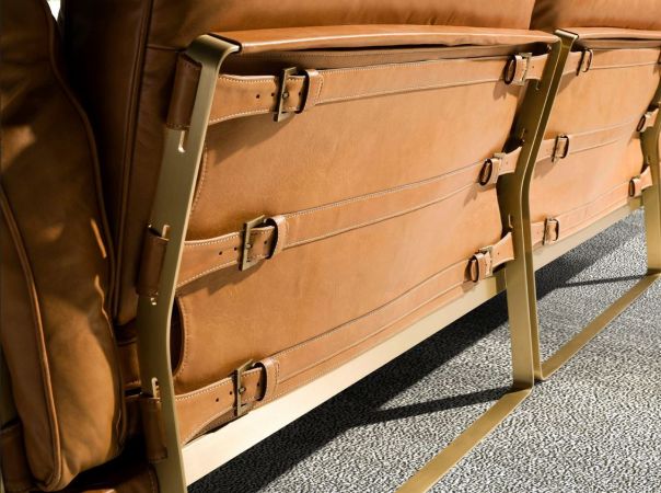 Sofa Requinte with chaiselongue