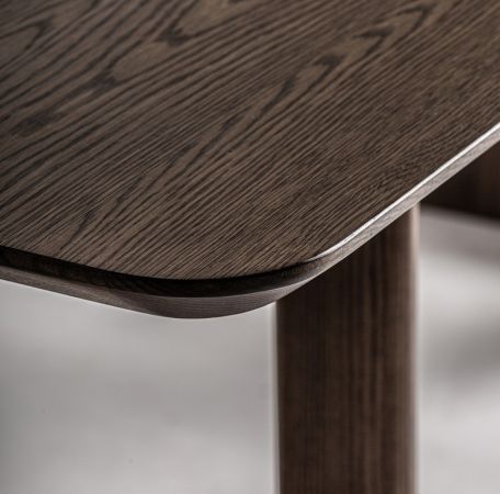 Dining table Lennik