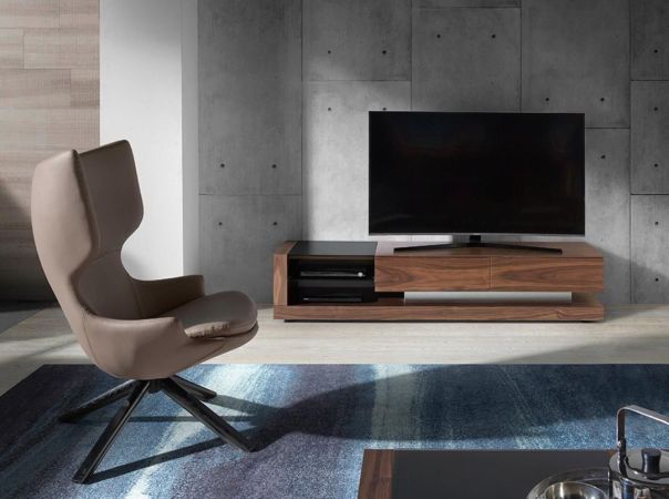 Base Tv Triade
