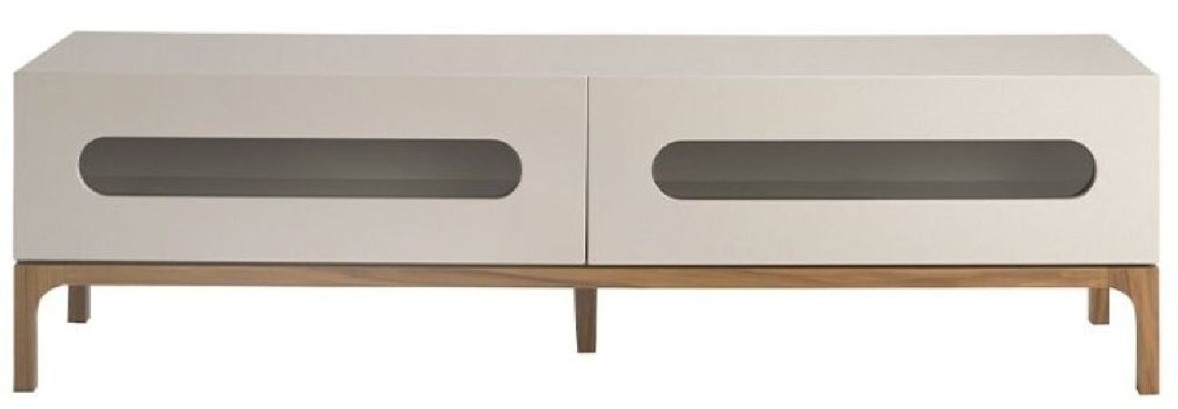 TV Base Triade