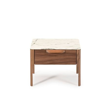 Mesa de Cabeceira Beca