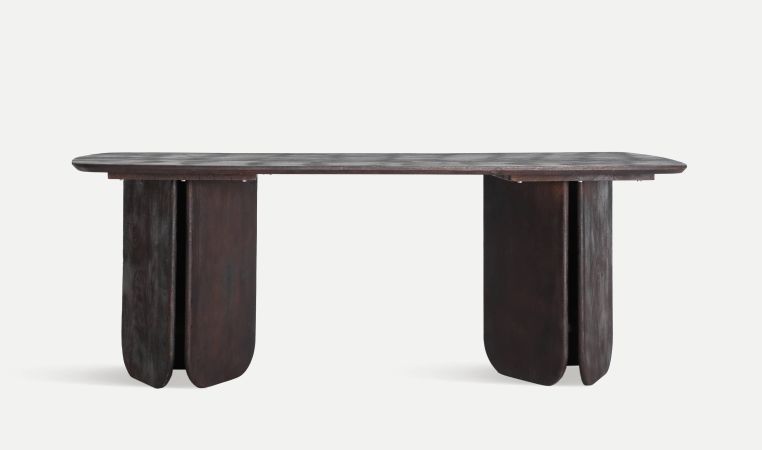 ESSENZA DINNER TABLE