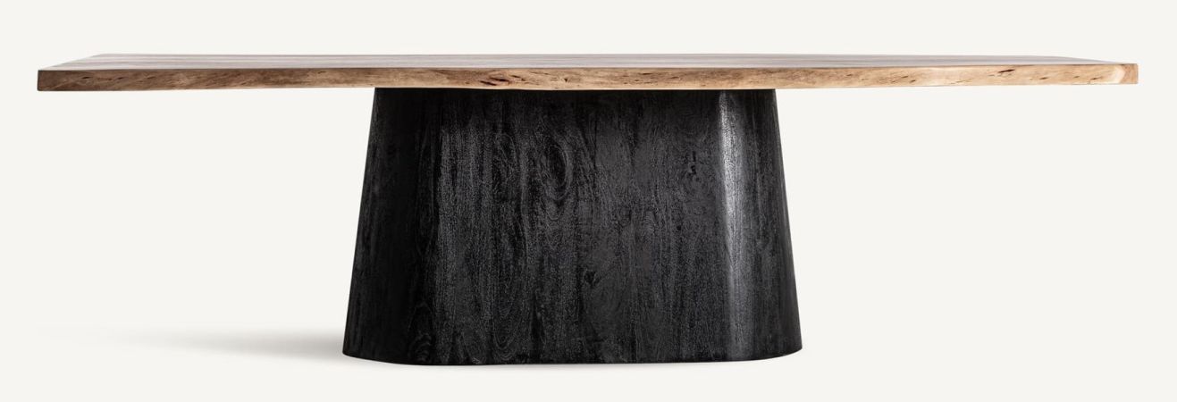 KNAITH DINING TABLE II