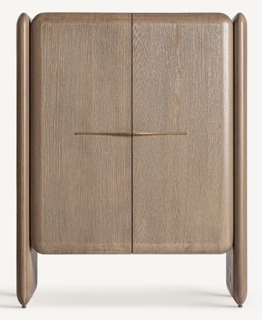 USSEL WARDROBE