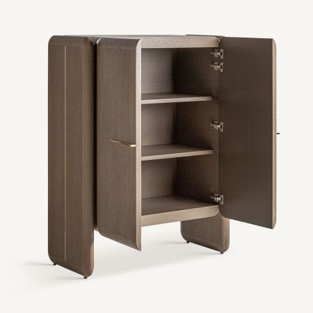USSEL WARDROBE