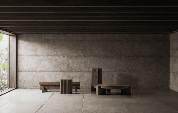 MESA CENTRO BRUTALISTA