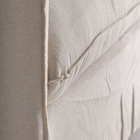 PUGNAC ARMCHAIR