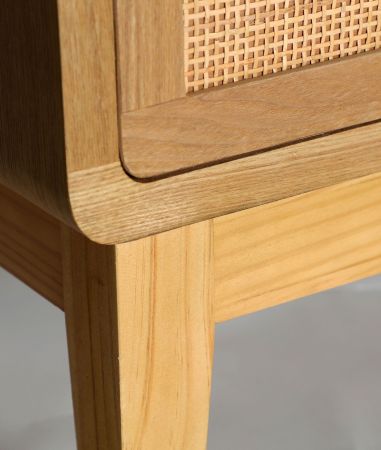 DOAZIT CHEST OF DRAWERS