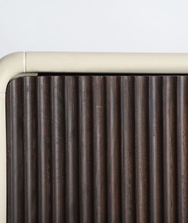 MILHAR SIDEBOARD