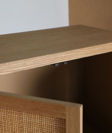 DOAZIT SIDEBOARD