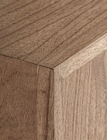 NYRY SIDEBOARD IV