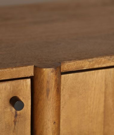 KOIGI SIDEBOARD