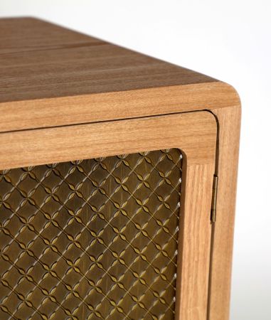 NEVOY SIDEBOARD