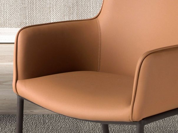 ARMCHAIR MELTA