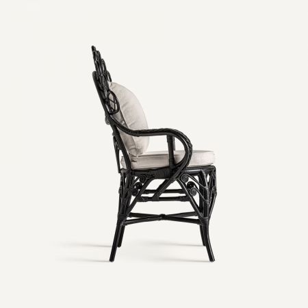 Armchair Nulvi