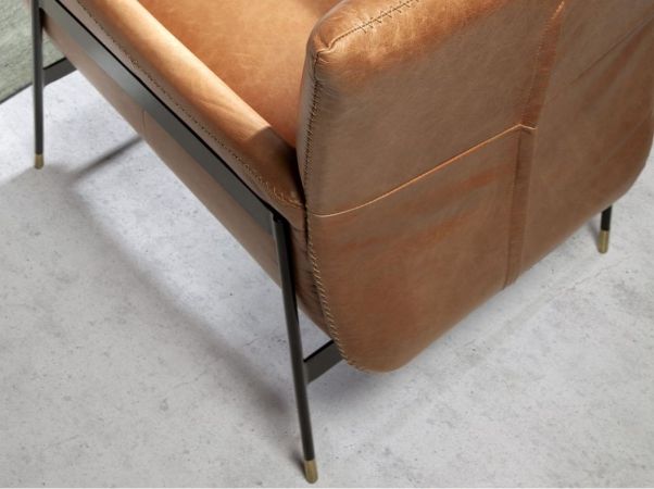 Armchair Tase
